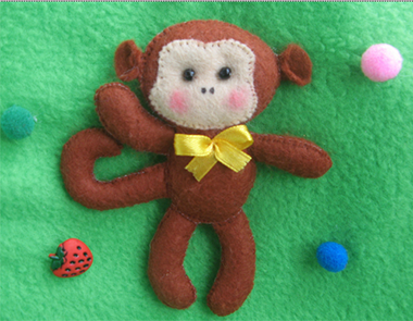 Cum să faci o bufniță din pâslă unde să găsești un model pentru o maimuță