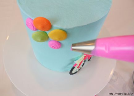 Як прикрасити торти