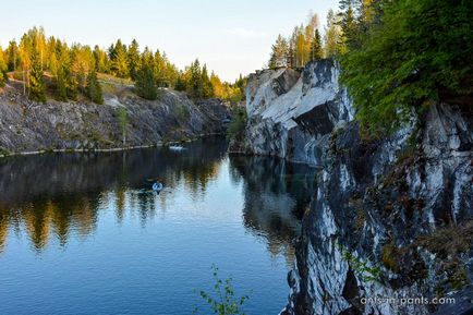 Karelia în jurul lacului Ladoga, furnici în pantaloni