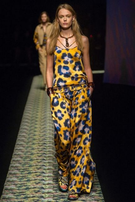 Jumpsuit nyári és nem csak - egy másik trend 2013-ban (overall) Jumpsuit nyári és nem csak - egy másik trend 2013-ban