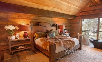 Ліжка з масиву дерева