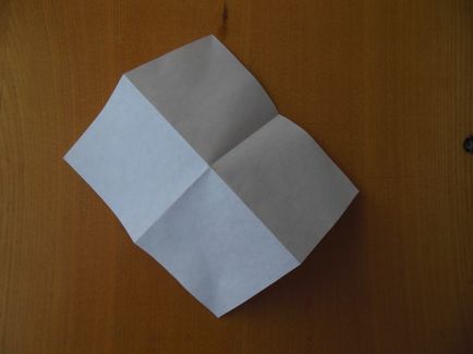 Курочка »складання з паперу, методом орігамі