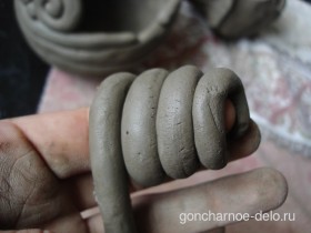 Ліплення з глини судини стрічково-джгутова техніка, уроки гончарства