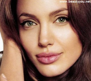 Make-up Angelina Jolie, frumosule
