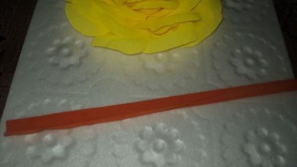 Майстер-клас «квітка з гофрованого паперу»