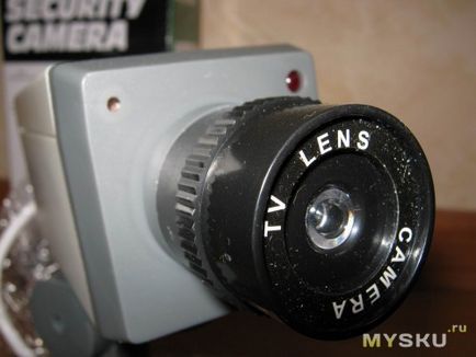 Dumneavoastră cameră CCTV cu senzor de mișcare