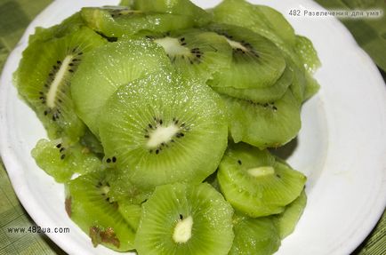 Tort delicios cremos cu kiwi (reteta originala)