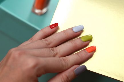 Нові відтінки улюблених лаків для нігтів gel shine від avon