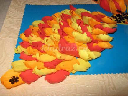 Об'ємна аплікація з кольорового паперу птах - осінь для дітей 6-7 років