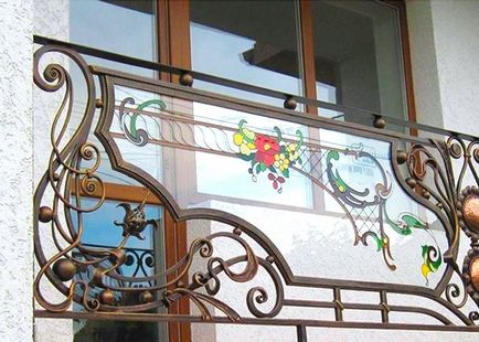 Огородження (поручні) для балконів вибір і монтаж