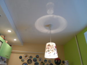 De iluminat în bucătărie aplicarea de bandă LED-uri și alte opțiuni, design, video și fotografie