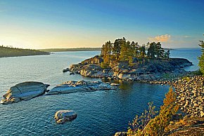 Relaxați-vă pe Lacul Ladoga unde să stați, insule, istorie