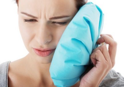 Umflarea feței, simptome și metode de eliminare