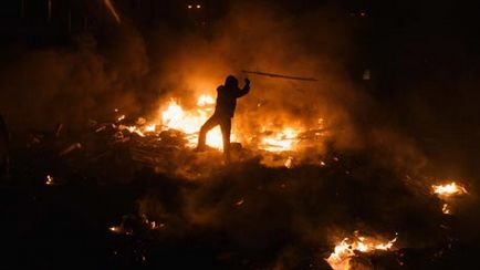 Vadászat miért Janukovics elnök menteni az életét is csak Oroszországban