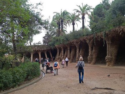 Park Güell, Barcelona hogyan juthatunk el oda, a helyét a térképen, hogy hol vásárolnak jegyet a park útvonalak