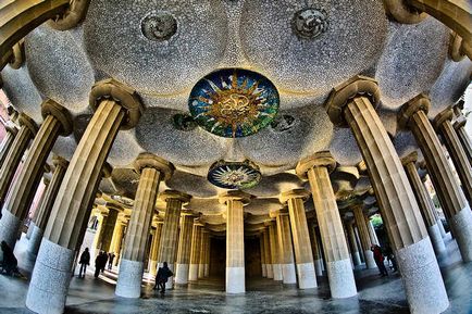 Park Güell, Barcelona hogyan juthatunk el oda, a helyét a térképen, hogy hol vásárolnak jegyet a park útvonalak