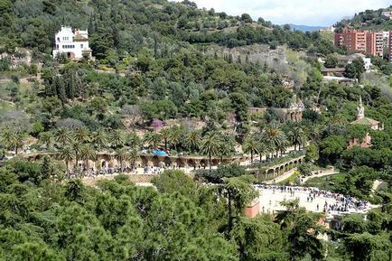 Park Güell, Barcelona hogyan juthatunk el oda, a helyét a térképen, hogy hol vásárolnak jegyet a park útvonalak