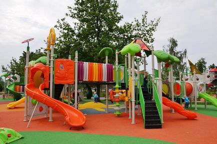 Park Lukomorye (Lenin State Farm) - fantasztikus világ a külvárosokban (Lukomorye) Park Lukomorye (Lenin State Farm) - egy fantasztikus világ a külvárosban