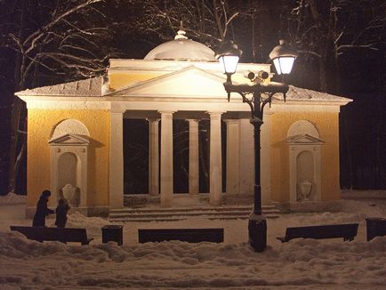 Pavilionul nestankanino în parcul Tsaritsyno