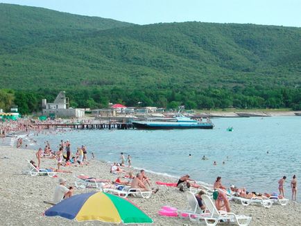 Kabardinka Beach „központi”, gyerekek, panziók, kempingek a Fekete-tenger