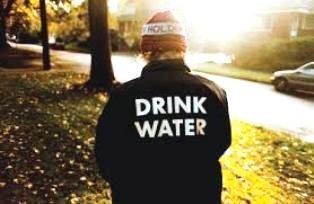 De ce trebuie să bei apă și ce apă ar trebui să bei - viața mea