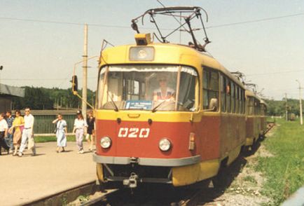 Lucrează pe teletypewriter