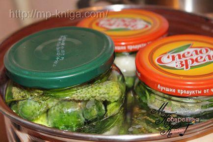 Recept ropogós savanyúság télire a boltban, a bolgár (uborka) Recept ropogós savanyúság télire a boltban, bolgár