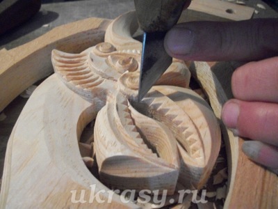 Panoul din lemn sculptat - 