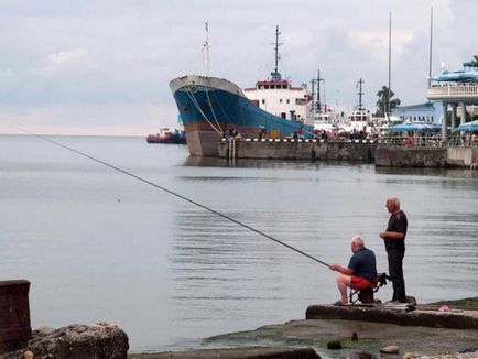 Pescuitul în Gelendzhik de pe țărm și în mare