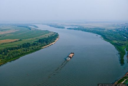 Риболовля в Маріуполі на Іртиші на поплавкову вудку і спінінг - відео лову