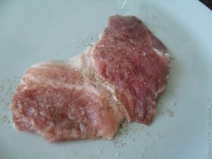 Rulouri de carne de porc cu ciuperci