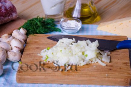 Rolls sertés gombával - lépésről lépésre recept fotókkal, húsételek