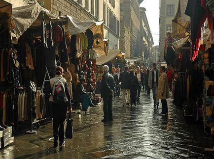 Vásárlás Firenze, üzletek, kilépő, az értékesítés 2017 (üzletek) Vásárlás Firenze, üzletek, kilépő, az értékesítés 2017-ben