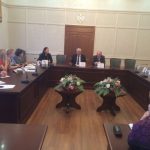 O întâlnire extinsă a Consiliului pentru persoanele cu handicap și veteranii sub conducerea sa