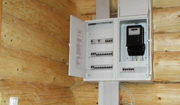 Cabluri electrice moderne într-o casă din lemn și cum se face
