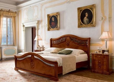 Сучасні спальні з масиву дерева в класичному стилі