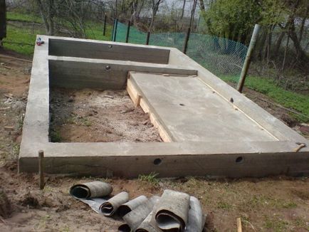 Construirea unei fundații pentru o baie cu propriile mâini cum să construiască corect, instrucțiuni video, fotografie