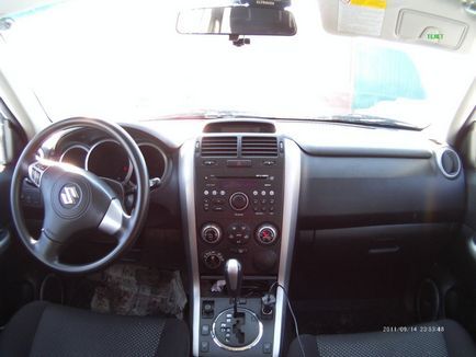 Suzuki Grand Vitara 2005 utasításokat, hogyan kell bővíteni a hátsó ülések fotó