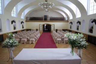 Nunta in Castelul Dobris