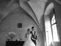 Весілля в замку Карлштейн, чехія, офіційні весілля від туроператора ag corporation