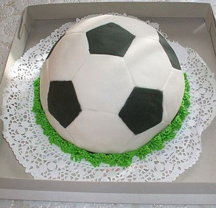 Cake mingea de fotbal - un delicios și frumos de cofetărie!