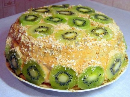 Торт з ківі (бісквітний, желейний, сирний) рецепти з фото