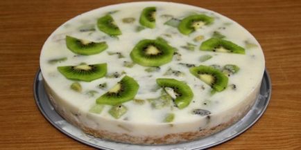 Tort cu kiwi (biscuiți, jeleu, brânză de vaci) rețete cu fotografie
