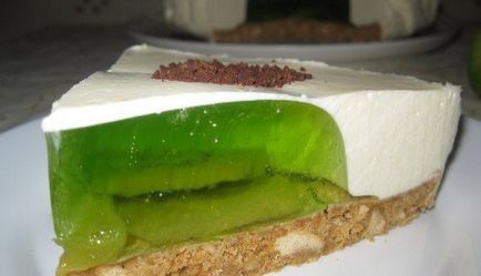 Tort cu kiwi (biscuiți, jeleu, brânză de vaci) rețete cu fotografie