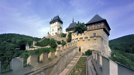 Замок Карлштейн - імператорська резиденція