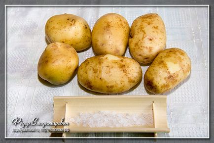Запечена картопля, домашні рецепти