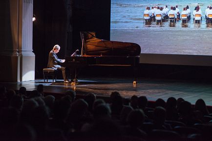 Mirror-2017 rezumă festivalul de film numit după Andrei Tarkovsky, bazarul harperului