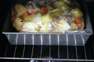 Печеня з картоплею