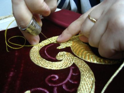 Золотное шиття, рукоділля
