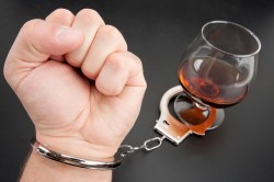 Alcoolul determină psihoza, simptomele și tratamentul